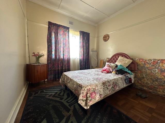 5 Bedroom Property for Sale in Swartkops Eastern Cape